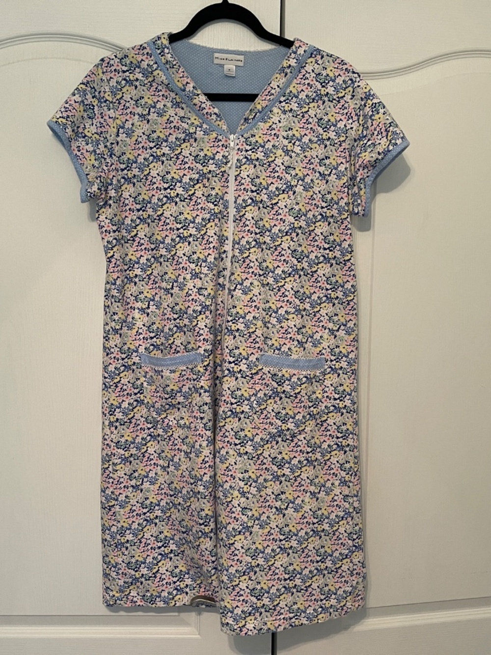 Miss Elaine Housecoat Robe Zipper Front Medium